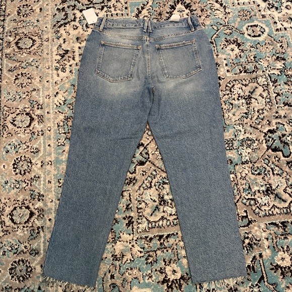 Women’s Good American The Weekender Jeans GWE062T Indigo046 Size - Picture 10 of 15
